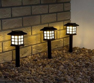 چراغ سولار باغی