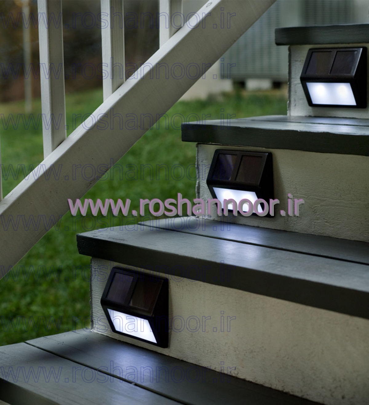 چراغ سولار باغی